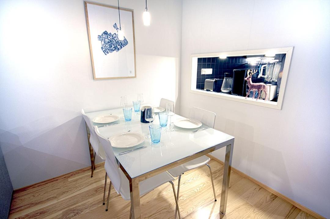 2Ndhomes Luxury Kamppi Center Apartment With Sauna And Terrace Helsínquia Exterior foto
